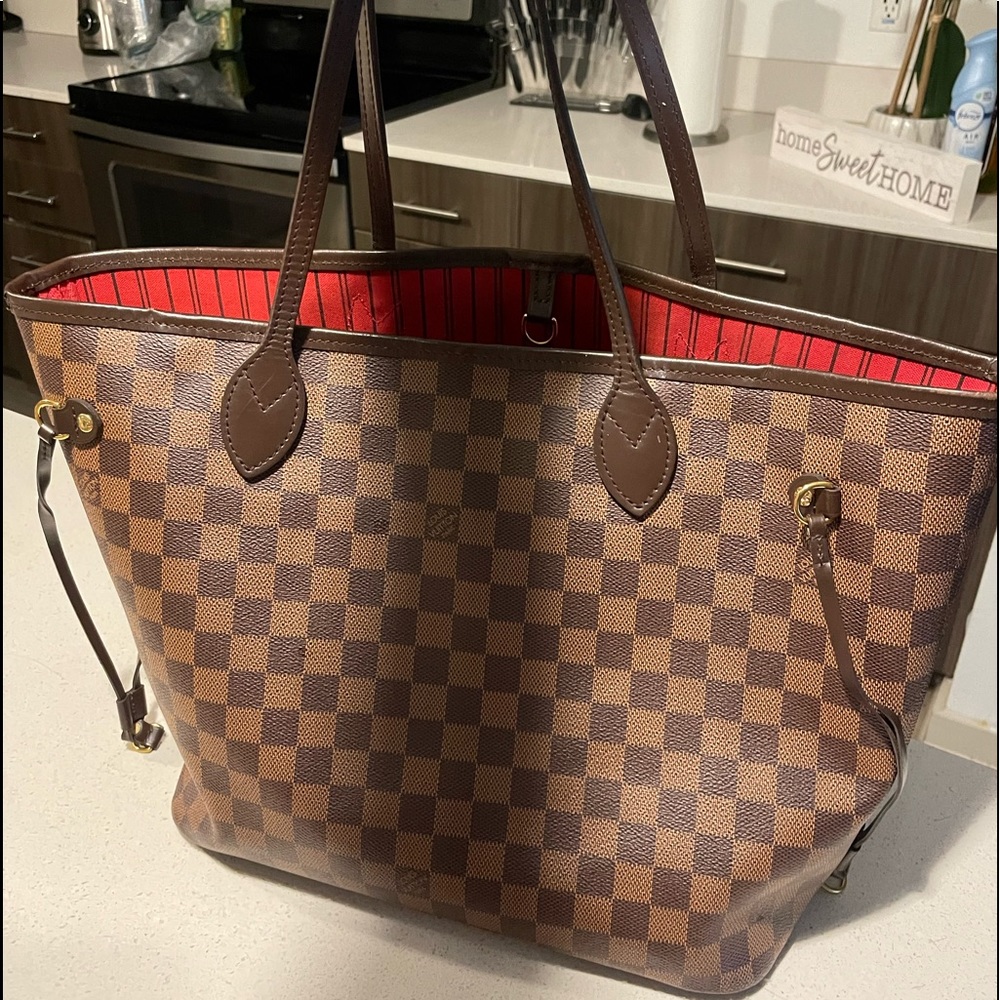 Louis Vuitton Neverfull MM